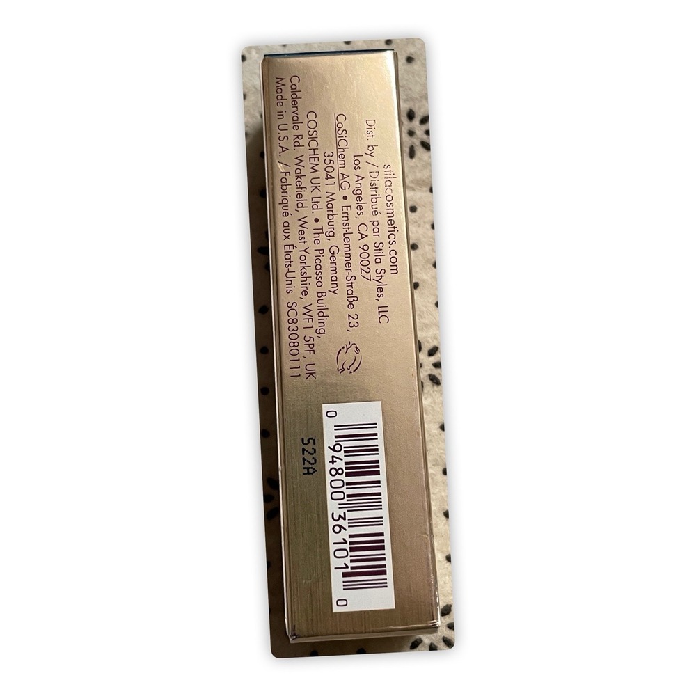 Stila Glisten & Glow Liquid Eye Shadow 0.153 fl. oz/4.5 ml, Shade: Waterfall - Picture 3 of 5